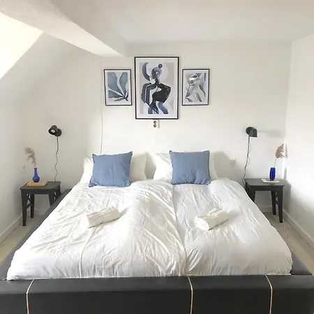 Am Schloss 게스트하우스 Karlsburg